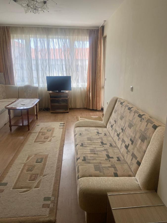 Pomorie Apartment Bagian luar foto