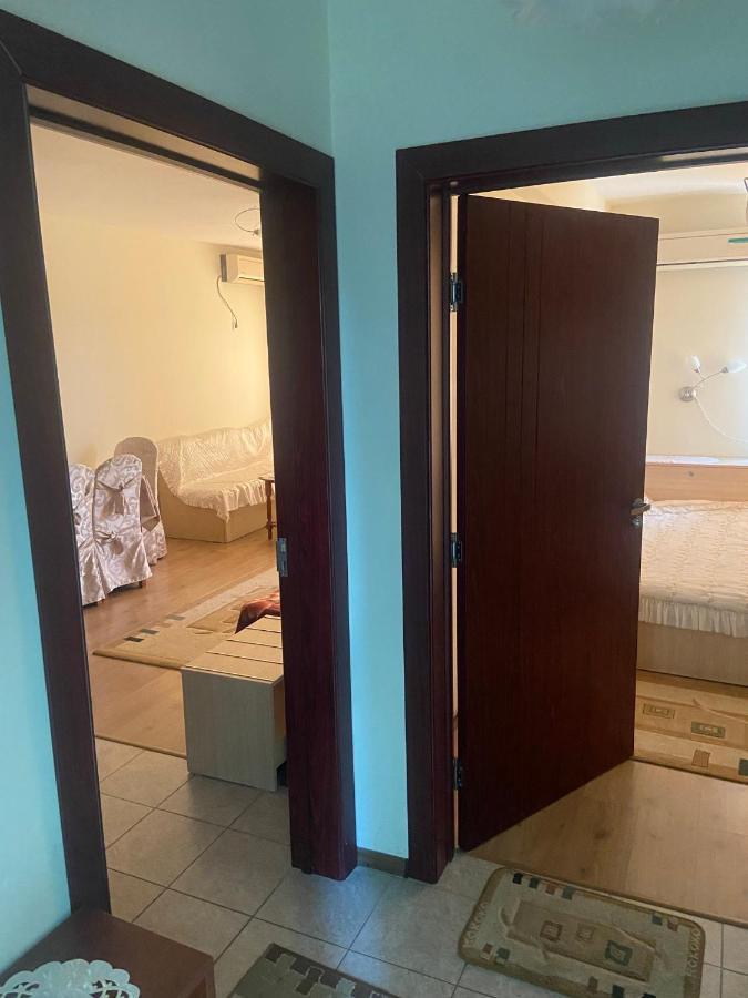Pomorie Apartment Bagian luar foto