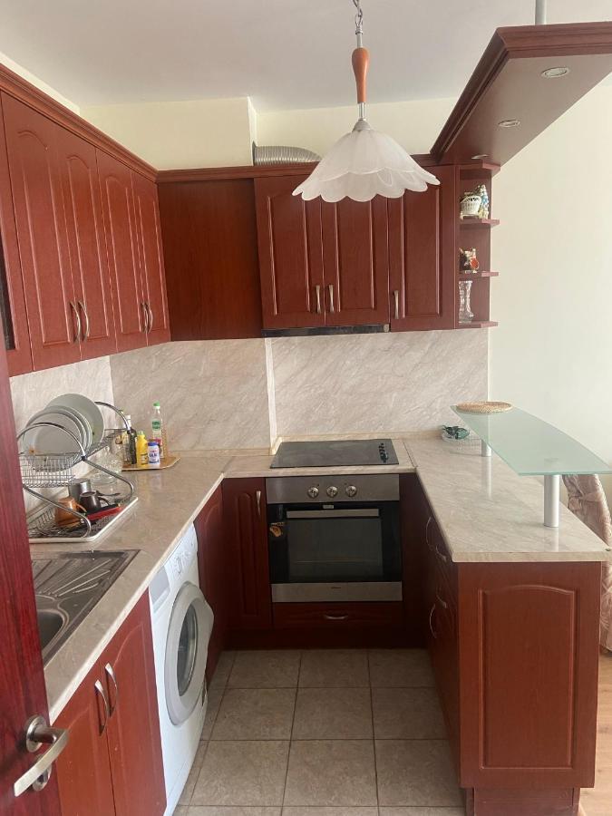 Pomorie Apartment Bagian luar foto
