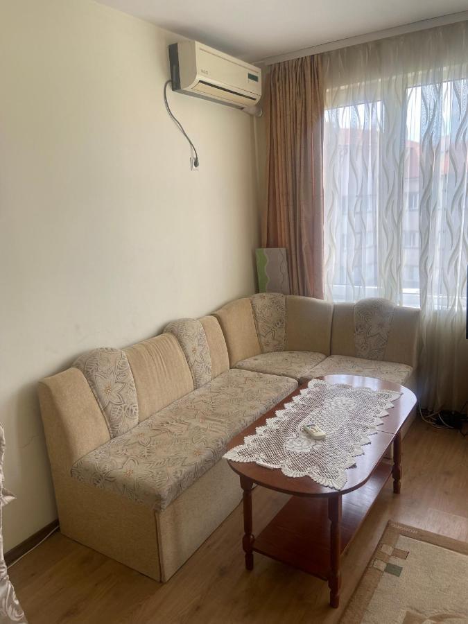 Pomorie Apartment Bagian luar foto