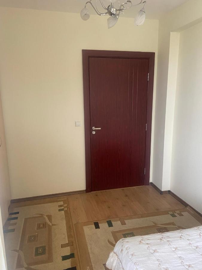 Pomorie Apartment Bagian luar foto